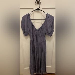 Lulus Puffed sleeved midi dress